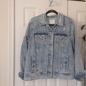 Old Navy Denim Jacket XL Light Wash Distressed Jean Jacket Classic Trucker